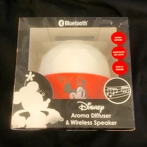 BNIB Disney Aroma Diffuser & Wireless Speaker - Minnie Mouse